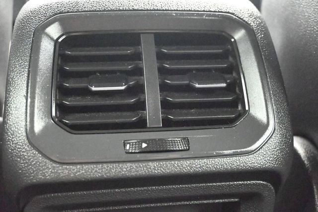 Used 2021 Volkswagen Tiguan SE R-Line FWD image 15
