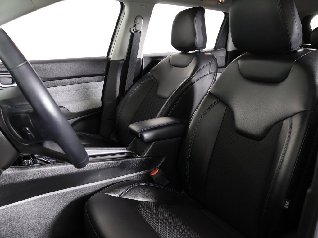 Used 2022 Jeep Compass Latitude w/ Convenience Group image 28