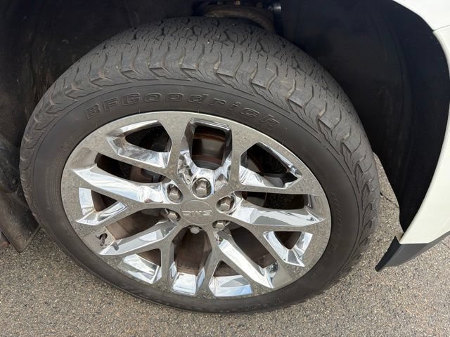Used 2019 GMC Yukon SLT w/ HD Trailering Package AWD/4WD image 30