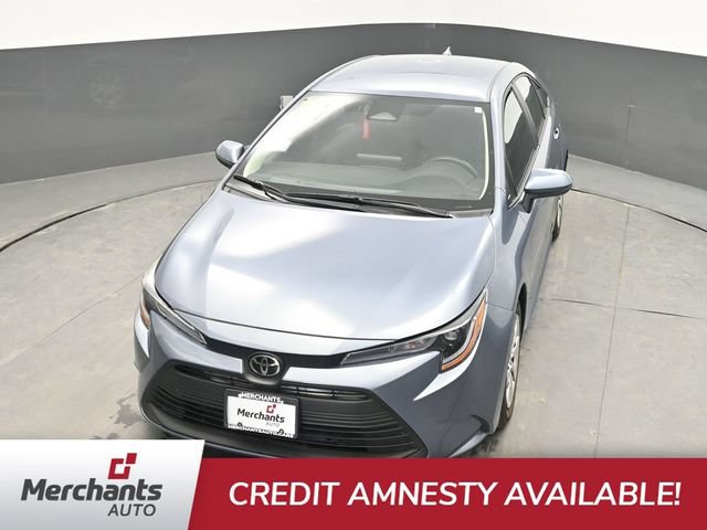 Used 2025 Toyota Corolla LE FWD image 20