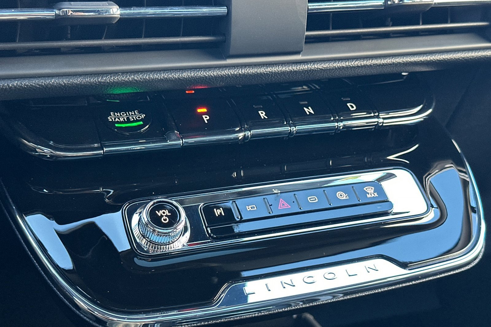 New 2025 Lincoln Corsair Grand Touring image 20