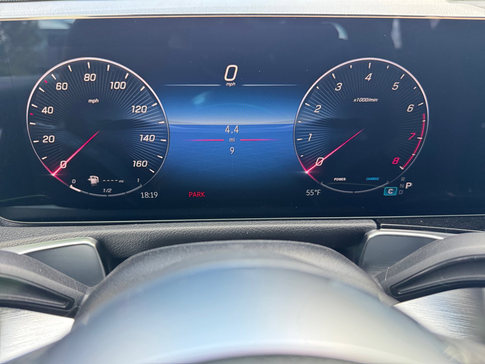 New 2026 Mercedes-Benz GLB 250 4MATIC image 10