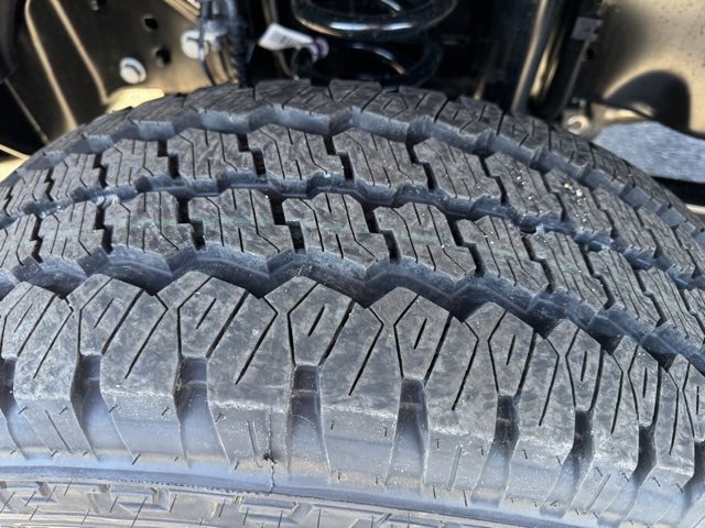 New 2025 Ford F350 XLT w/ FX4 Off-Road Package image 13