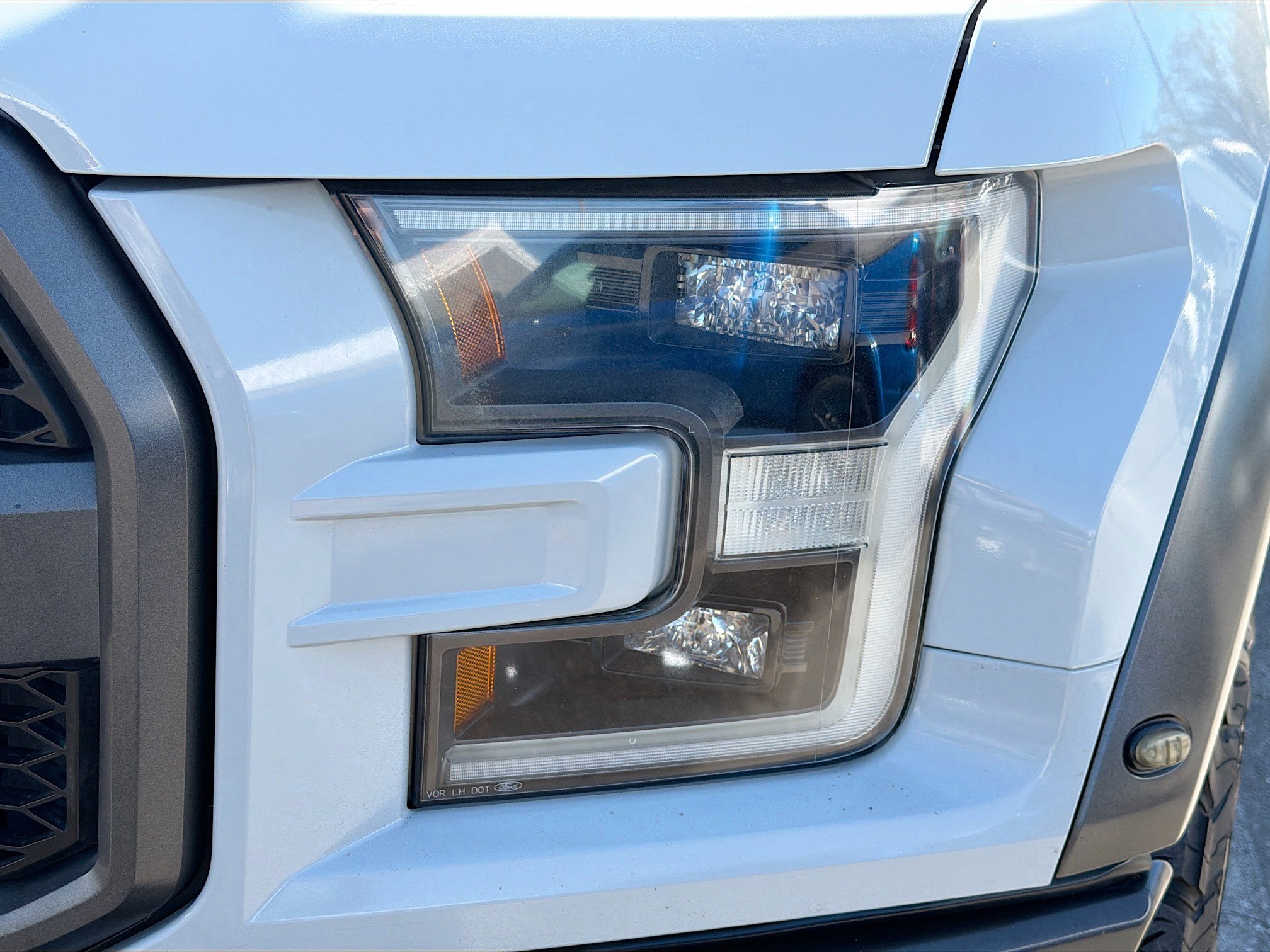 Used 2017 Ford F150 Raptor w/ Equipment Group 802A Luxury image 9