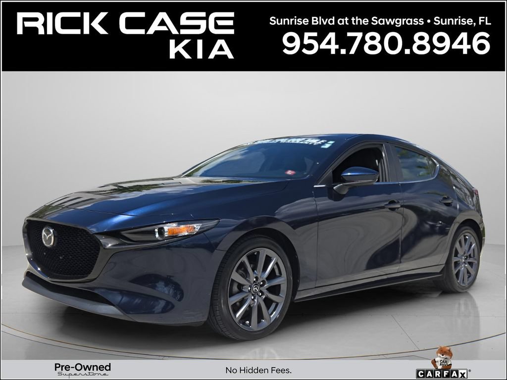 Used 2022 MAZDA MAZDA3 s FWD image 1