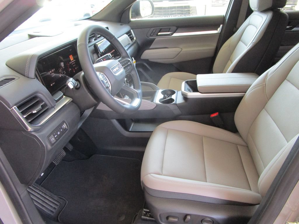 New 2027 GMC Terrain Elevation w/ Elevation Premium Package FWD image 22