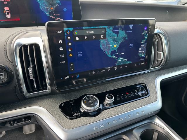 Used 2025 Ford Expedition Tremor image 31