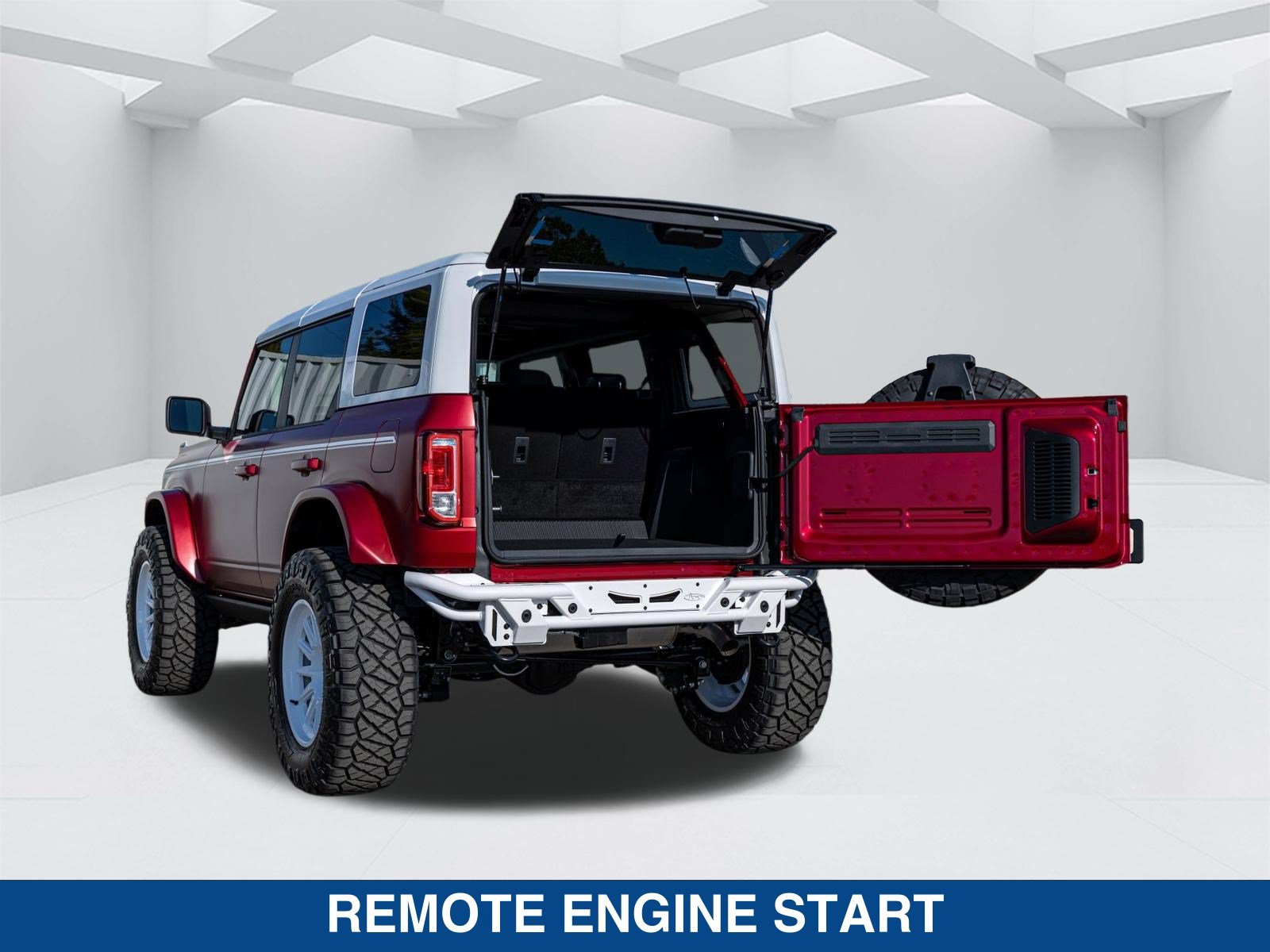 Used 2025 Ford Bronco Heritage Edition AWD/4WD image 32
