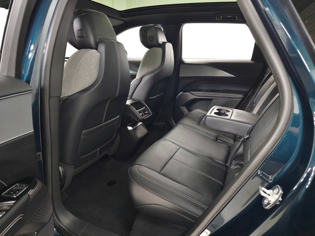 Certified 2024 Cadillac Lyriq Tech w/ Driver Assist Package AWD/4WD image 35