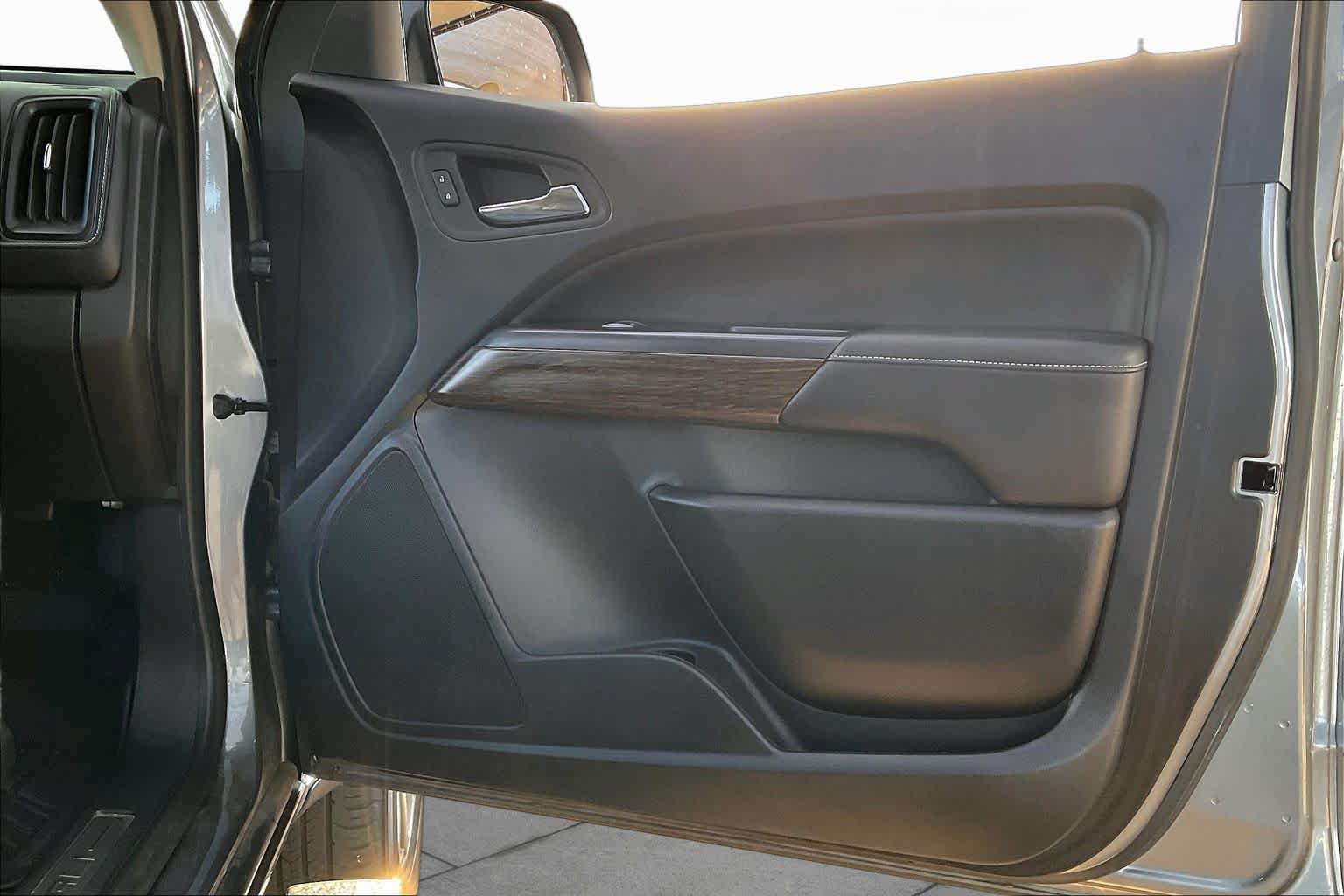 Used 2020 GMC Canyon Denali AWD/4WD image 21