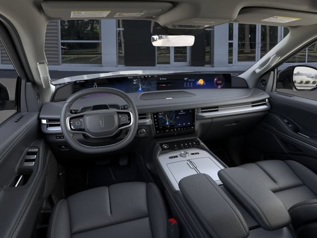 New 2026 Lincoln Navigator L Reserve AWD/4WD image 9