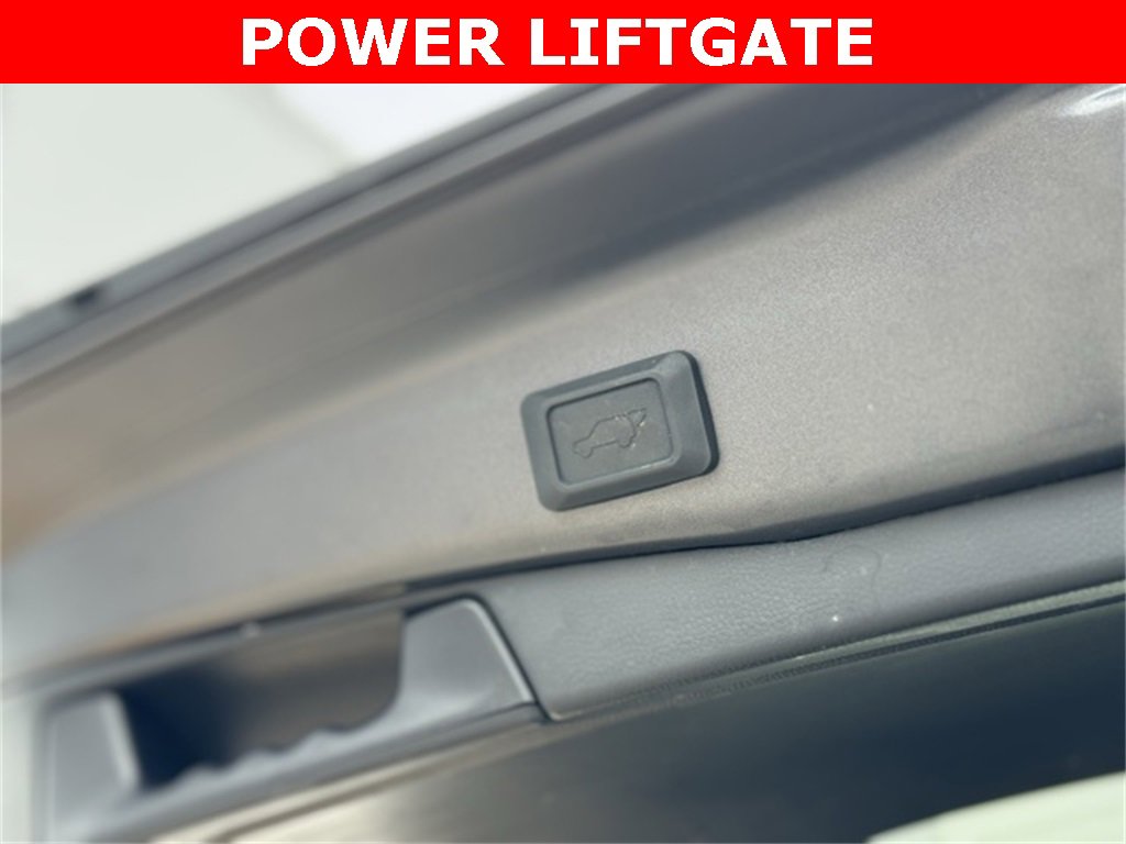 Certified 2022 Toyota RAV4 XLE image 39