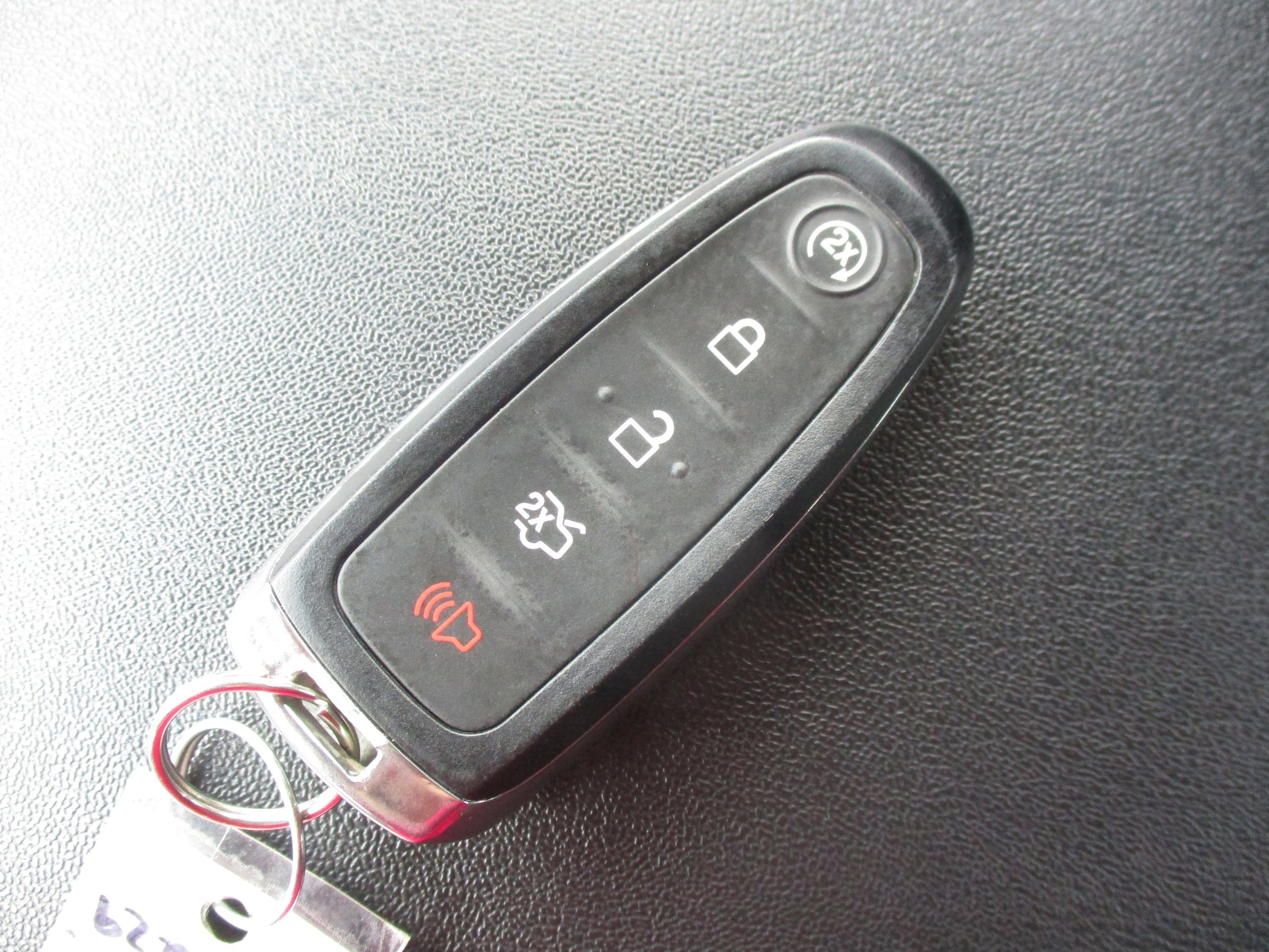 Used 2016 Ford Taurus SEL w/ Equipment Group 201A FWD image 42