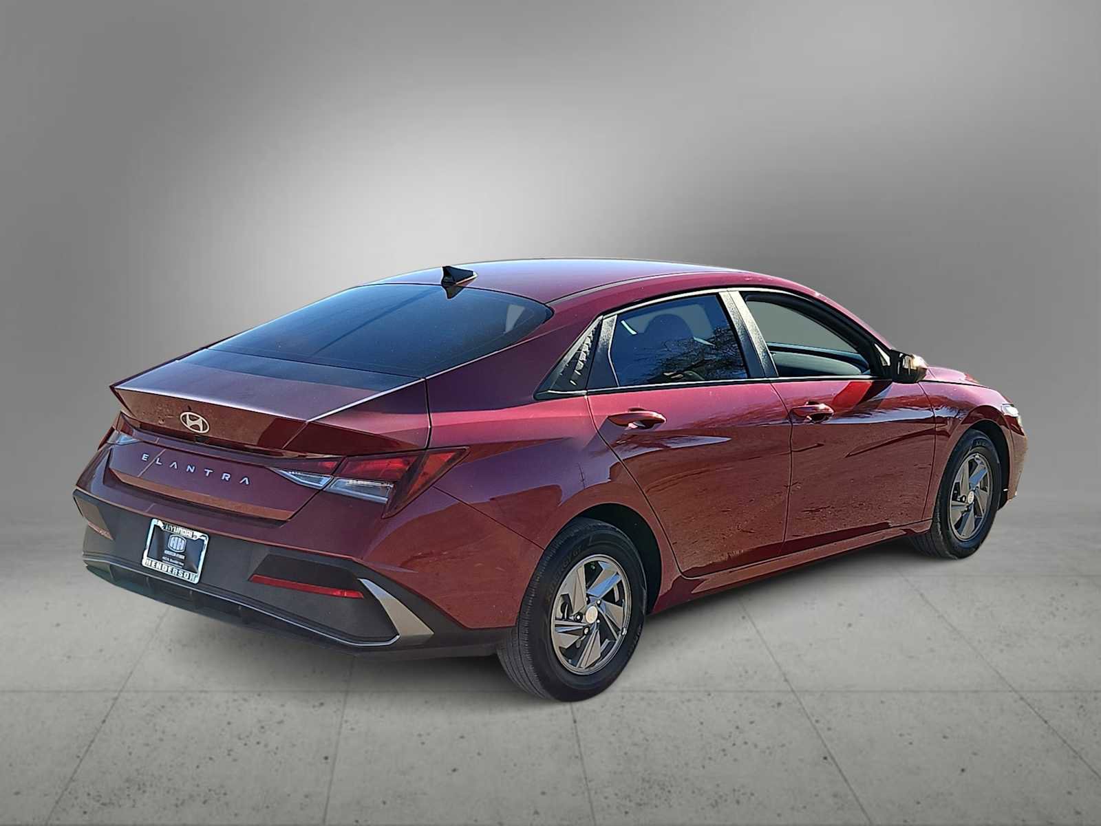 Certified 2025 Hyundai Elantra SE image 8
