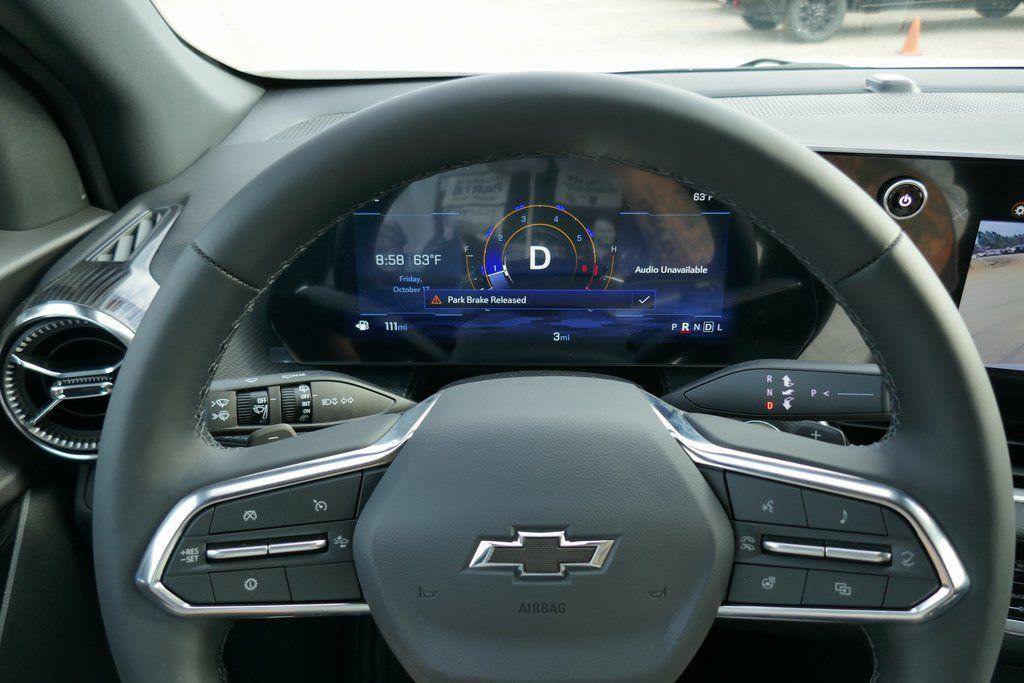 New 2026 Chevrolet Equinox LT w/ Midnight Edition image 18