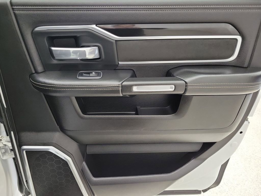 Used 2019 RAM 2500 Laramie image 18