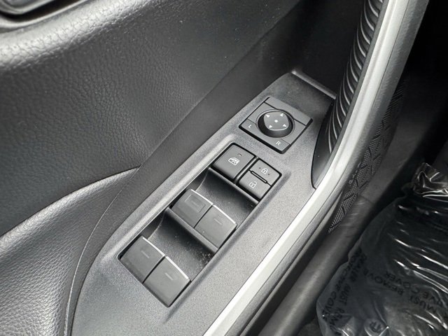 Certified 2022 Toyota RAV4 XLE image 32