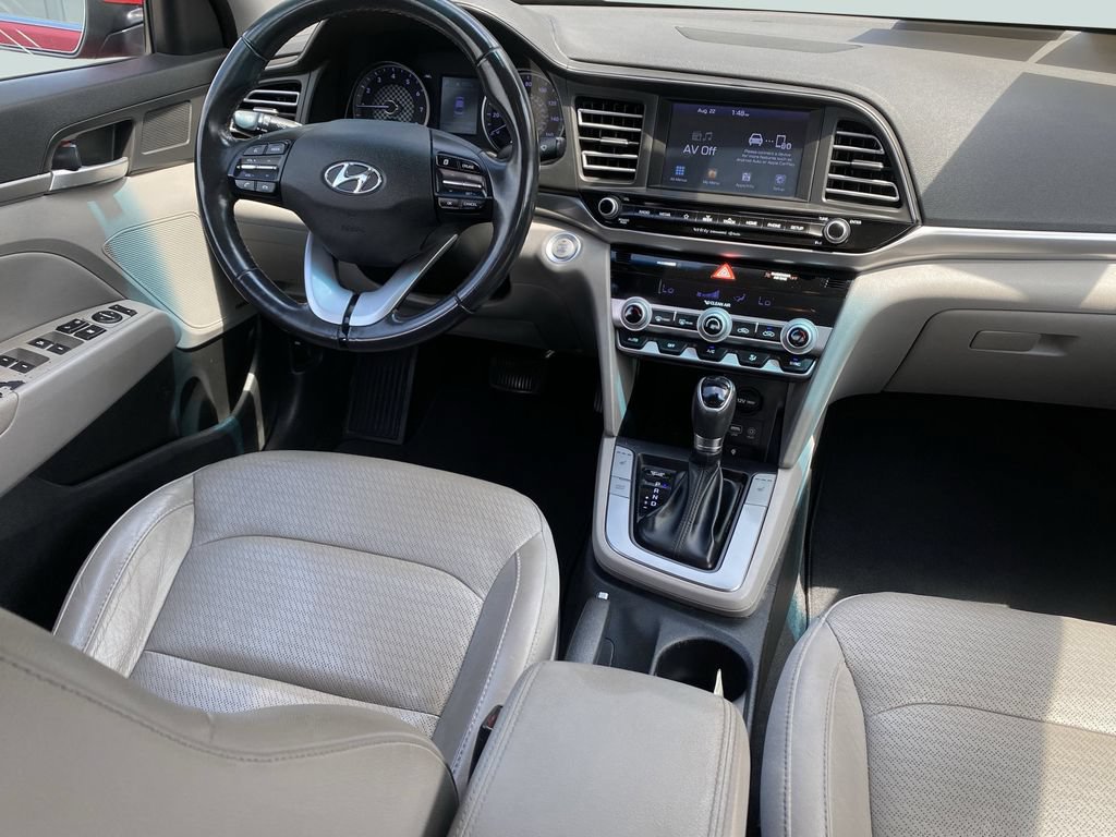 Used 2019 Hyundai Elantra Limited FWD image 15