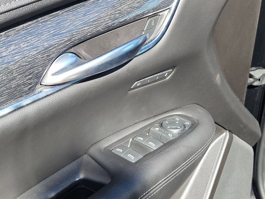 Used 2022 Cadillac XT5 Premium Luxury w/ LPO, Floor Liner Package image 13