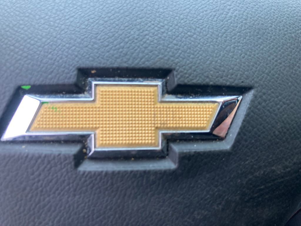 Used 2022 Chevrolet Malibu LS image 26