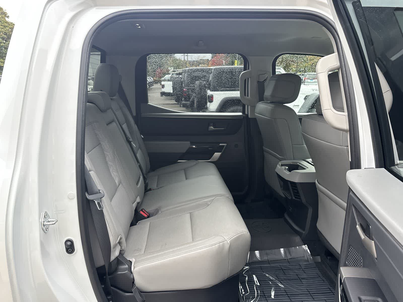 Used 2023 Toyota Tundra Limited w/ TRD Off-Road Package AWD/4WD image 10