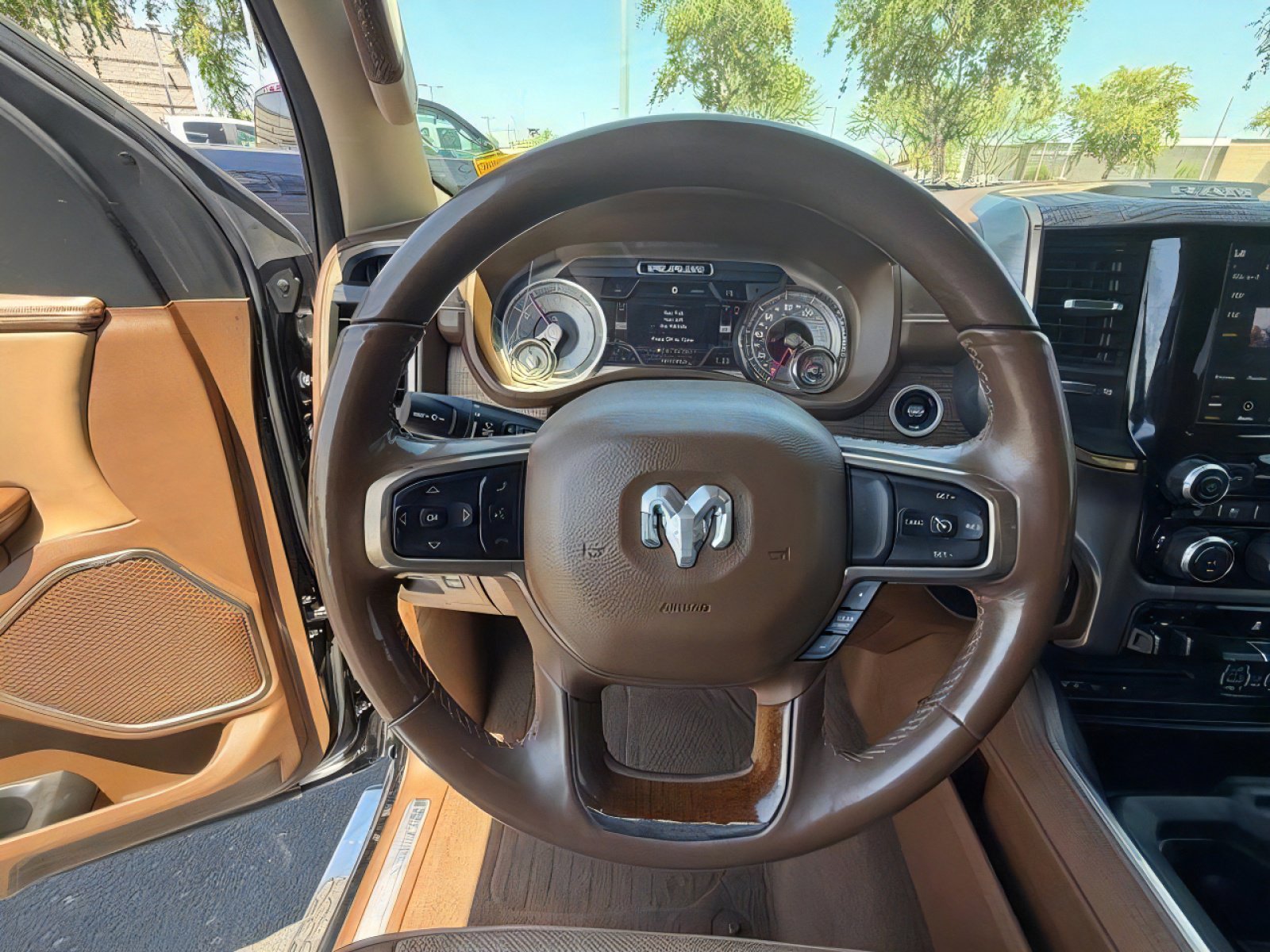 Used 2019 RAM 1500 Limited AWD/4WD image 18