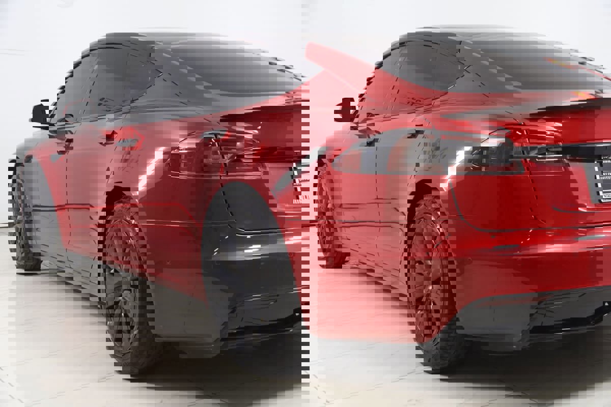 Used 2021 Tesla Model S Plaid image 29