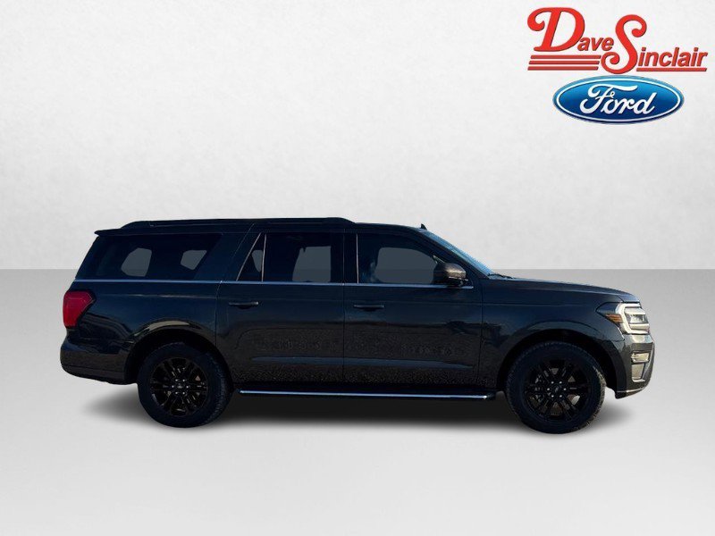 Used 2022 Ford Expedition Max XLT image 5
