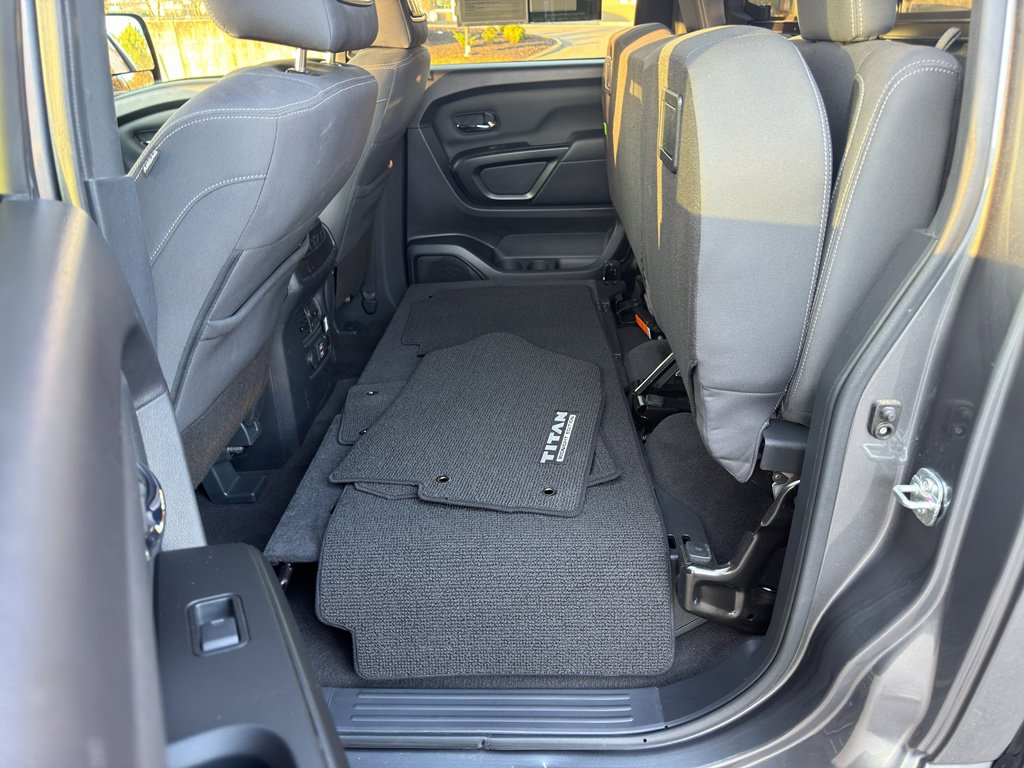 Certified 2024 Nissan Titan SV w/ SV Convenience Package image 29