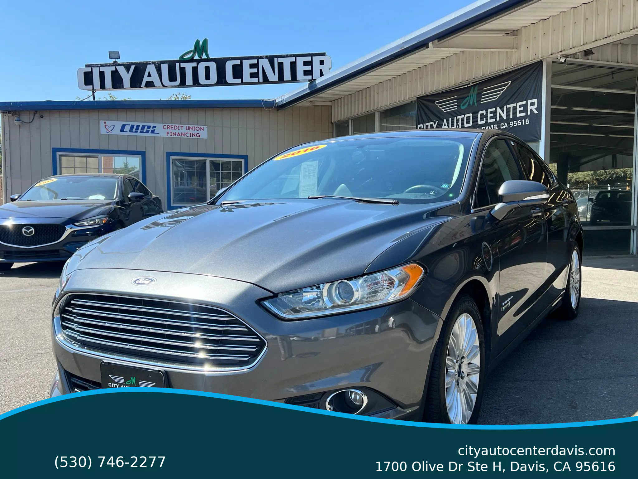 Used 2016 Ford Fusion Energi SE image 1
