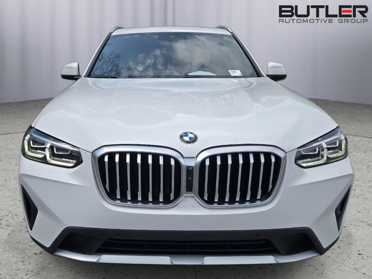 Used 2023 BMW X3 sDrive30i w/ Premium Package image 2
