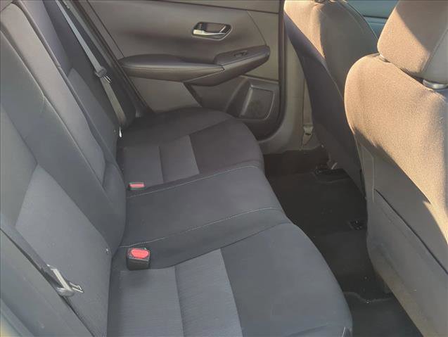 Used 2022 Nissan Sentra SV FWD image 21