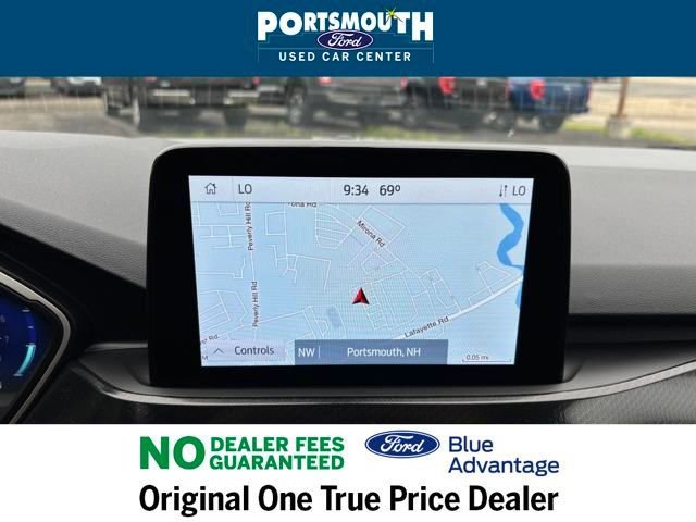 Used 2022 Ford Escape SEL w/ SEL Stealth AWD Package image 11