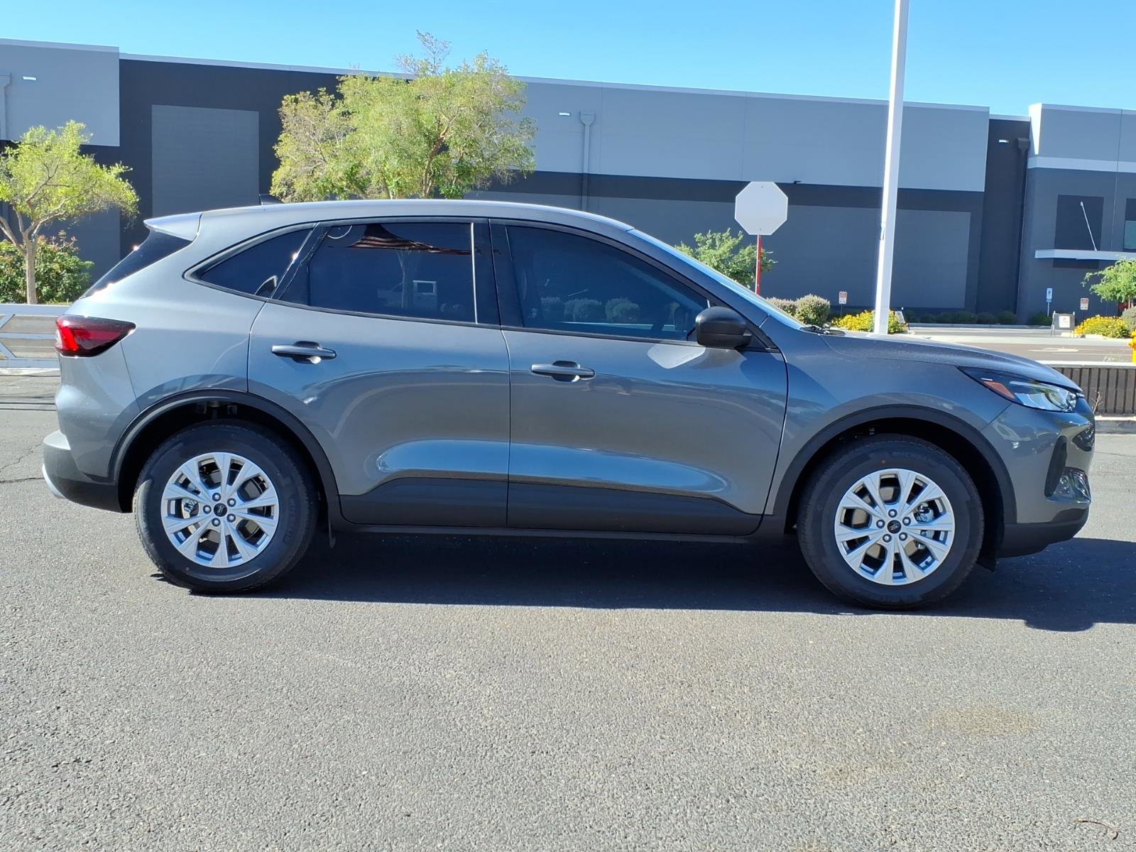 Used 2026 Ford Escape Active FWD image 6
