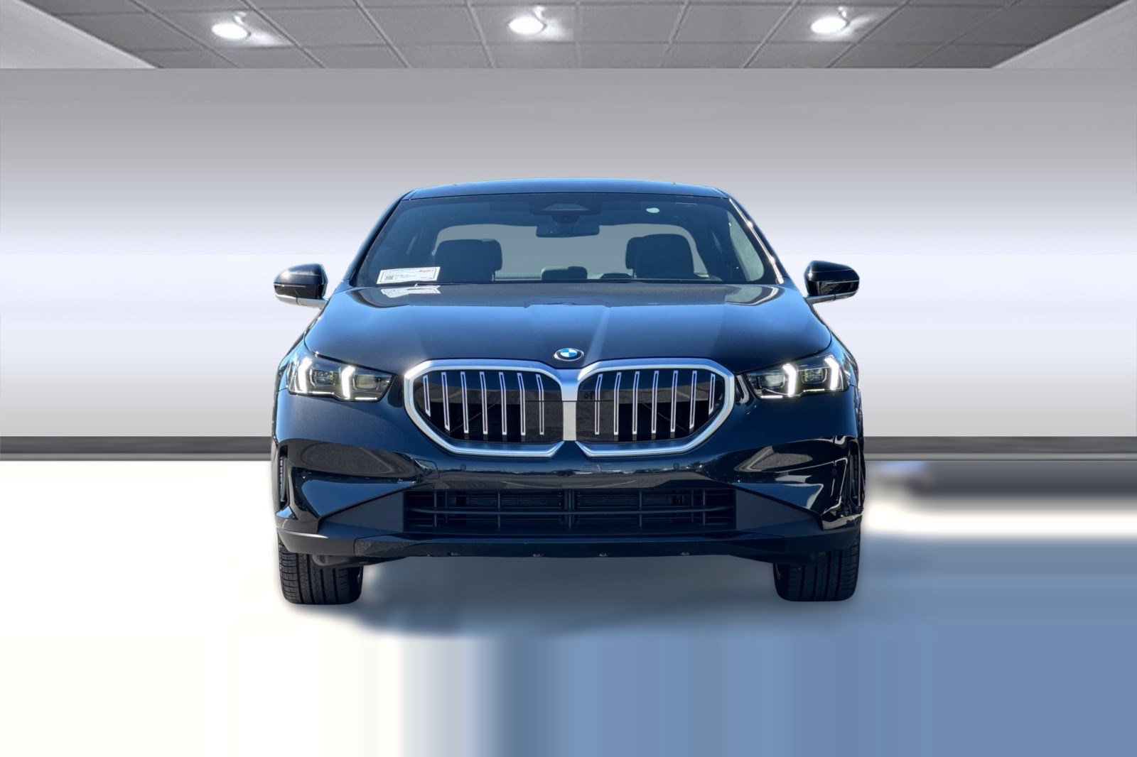 Used 2026 BMW 530i w/ Premium Package RWD image 6