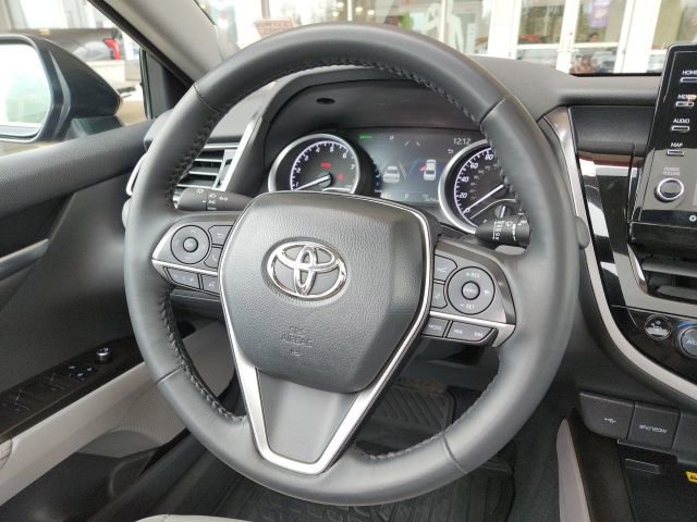Used 2024 Toyota Camry XLE w/ Navigation Package AWD/4WD image 20