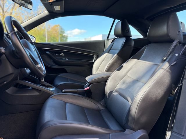 Used 2013 Volkswagen Eos FWD image 19
