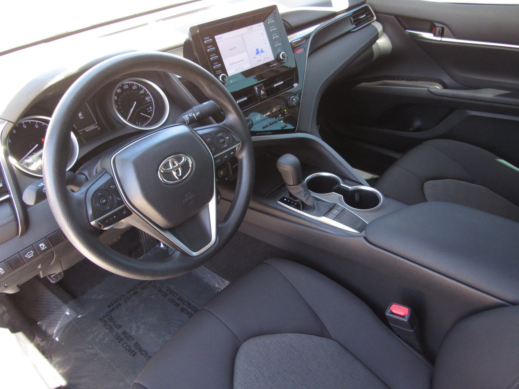 Used 2024 Toyota Camry LE FWD image 14