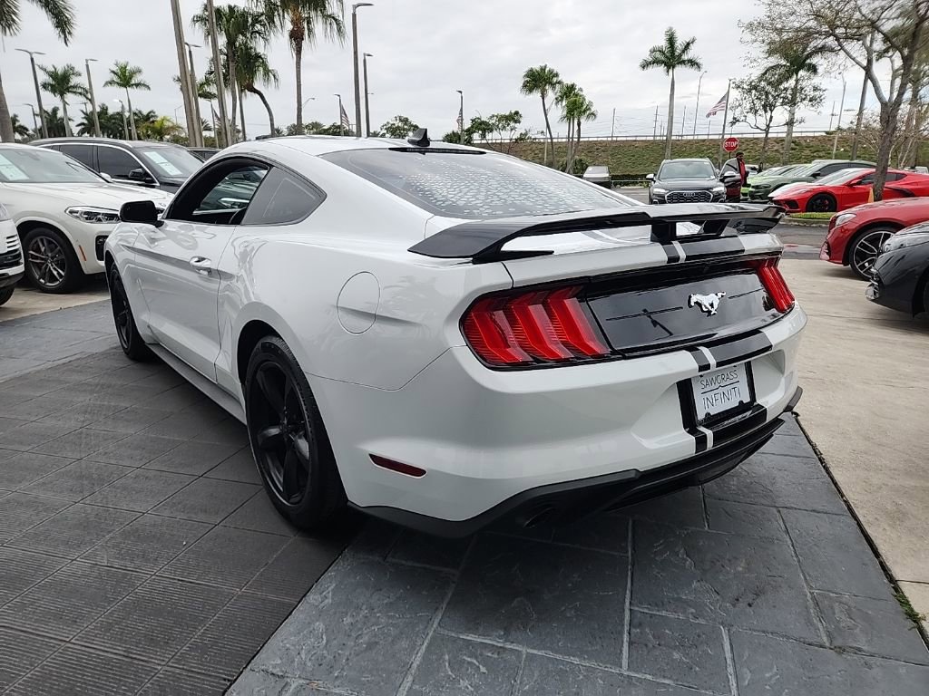 Used 2023 Ford Mustang Coupe image 11