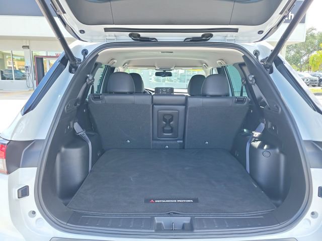 Used 2023 Mitsubishi Outlander SEL 40th Anniversary AWD/4WD image 11