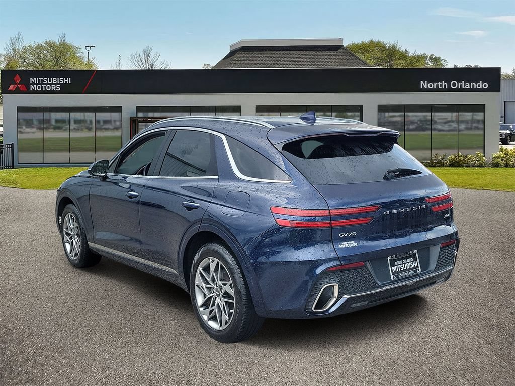 Used 2022 Genesis GV70 2.5T w/ Select Package AWD/4WD image 2