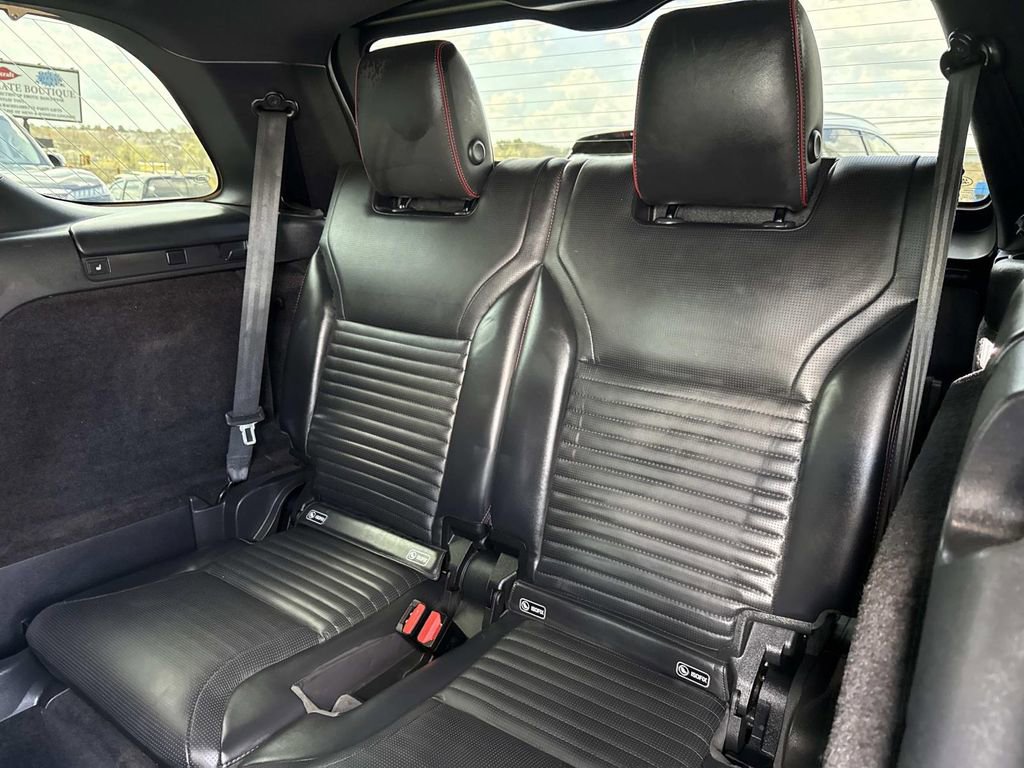 Used 2020 Land Rover Discovery HSE image 19
