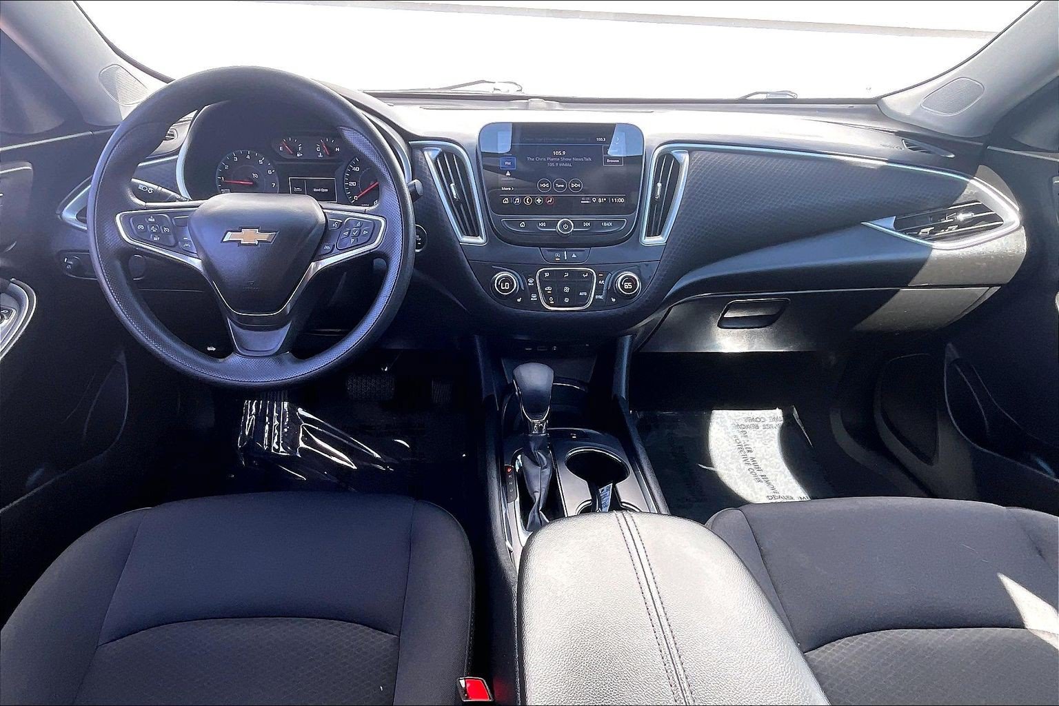 Used 2025 Chevrolet Malibu LT FWD image 19