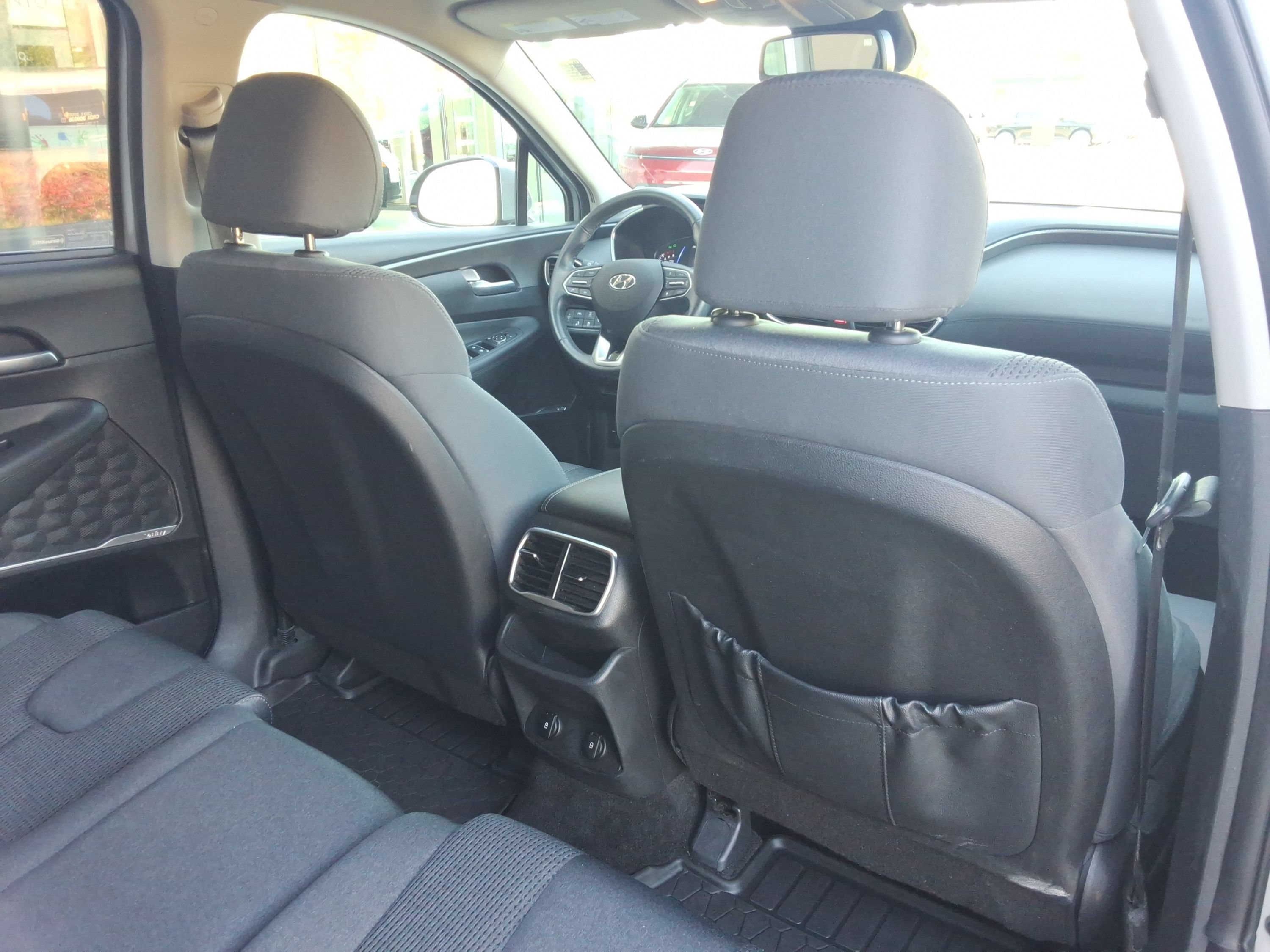 Used 2020 Hyundai Santa Fe SEL w/ Convenience Package AWD/4WD image 25