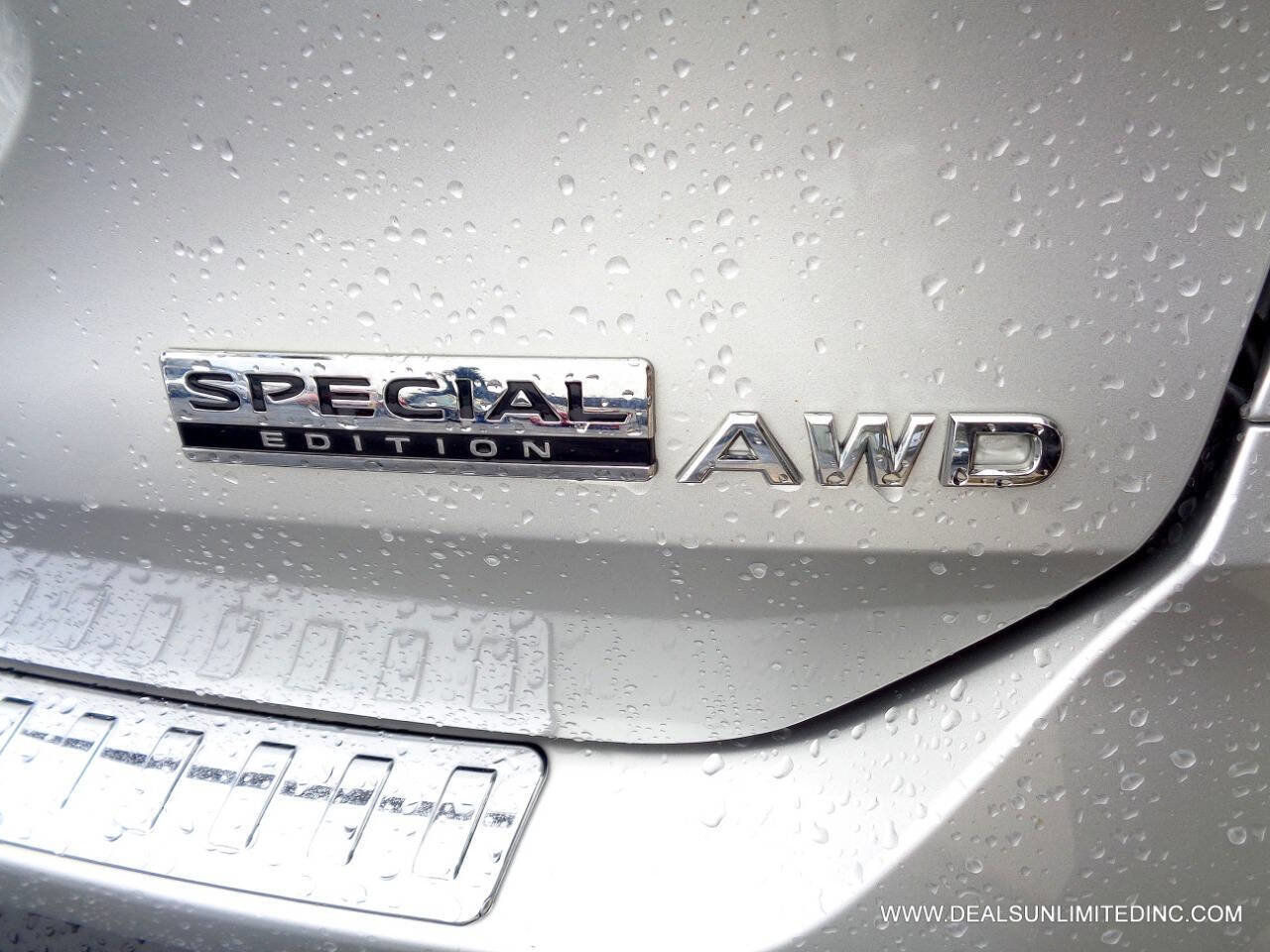 Used 2020 Nissan Rogue S w/ Special Edition Package image 6