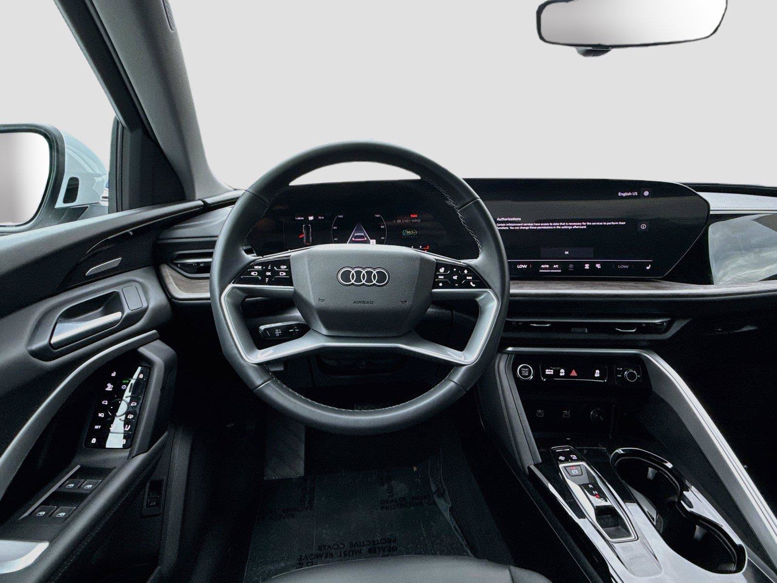 Certified 2025 Audi Q5 Premium AWD/4WD image 11