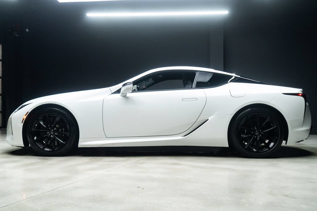 Used 2018 Lexus LC 500 Coupe w/ Touring Package RWD image 19