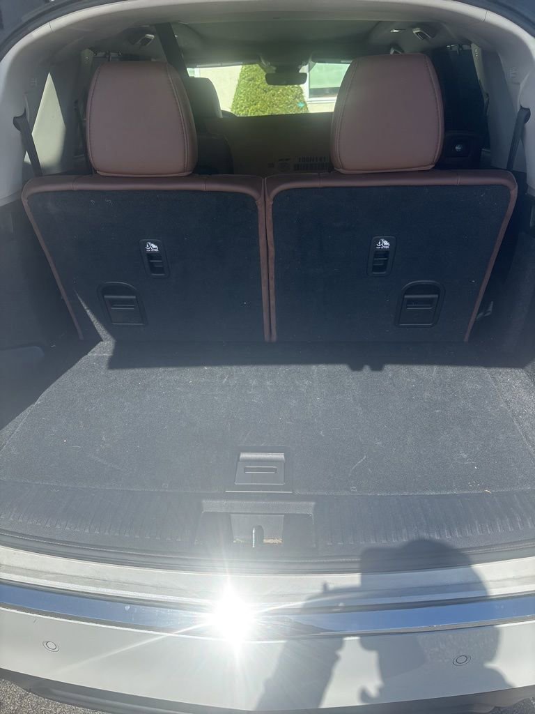 Used 2024 Acura MDX FWD w/ Technology Package image 12