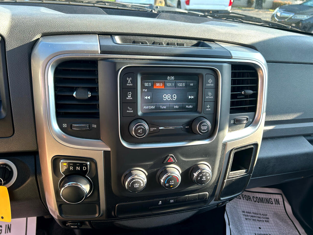 Used 2018 RAM 1500 Classic SLT image 10