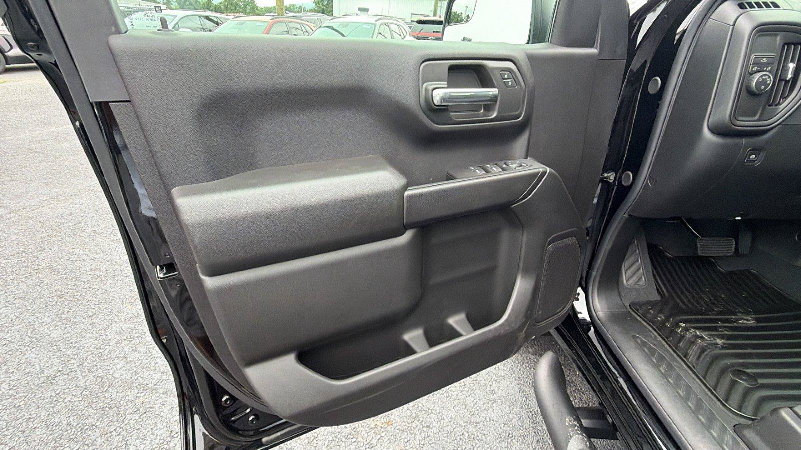 New 2026 Chevrolet Silverado 1500 Custom w/ Turbomax Blackout Package RWD image 11